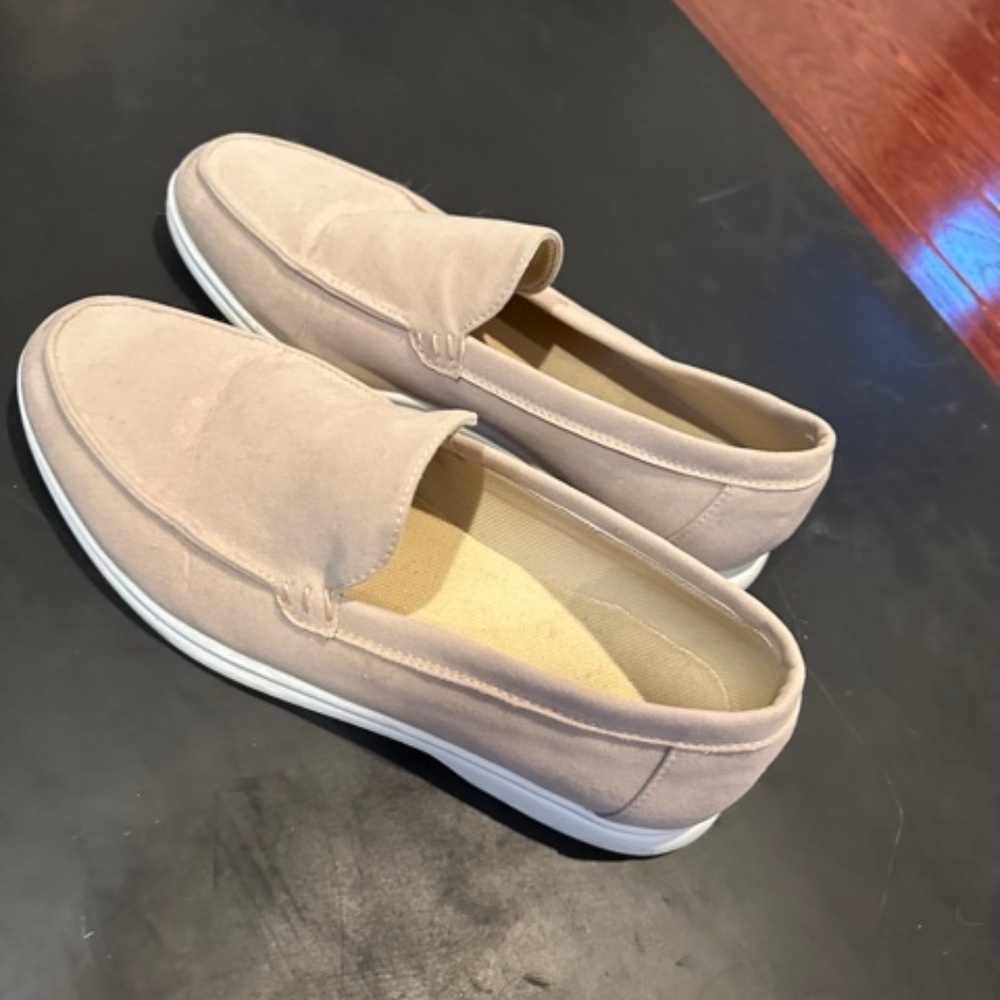 SUADE LOAFERS